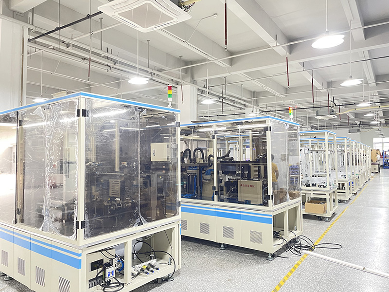 电子连接器设备